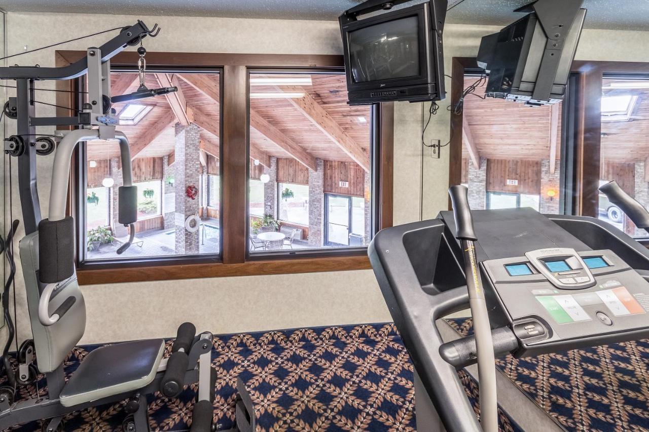 Quality Express Inn & Suites Mineral Wells Екстер'єр фото